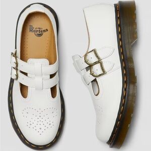 BNWT Dr. Martens 8065 white leather Mary Jane’s size 6
